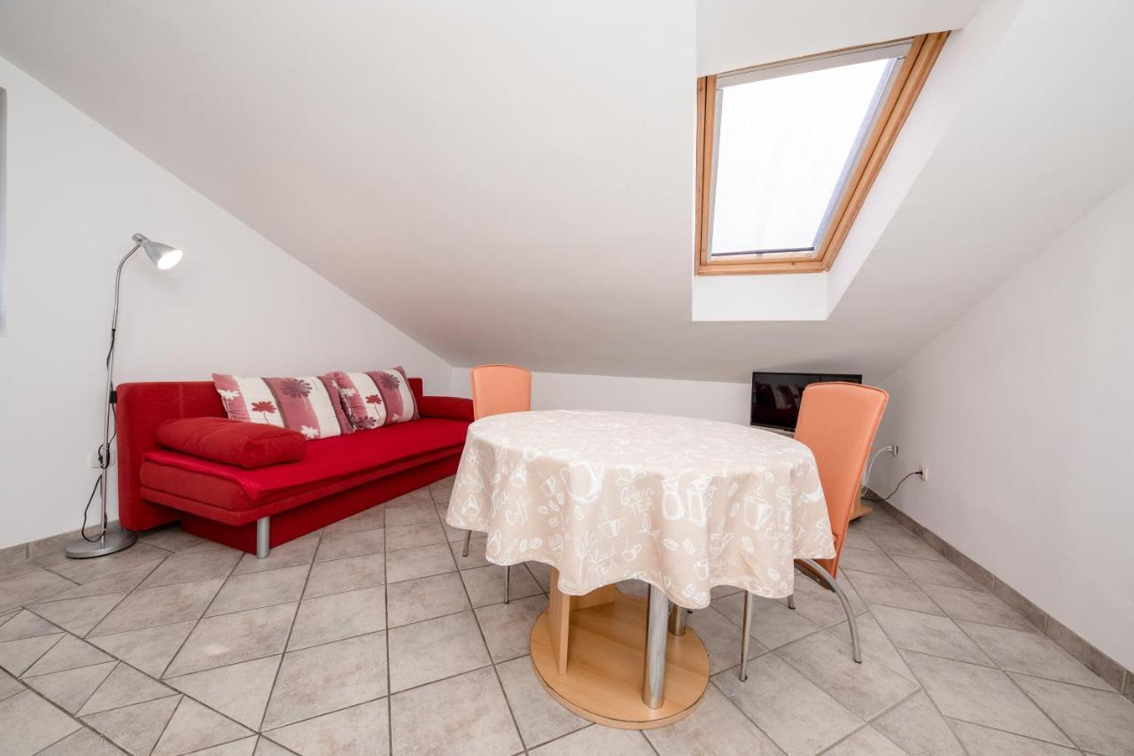 Apartments Padovan Banjol Luaran gambar