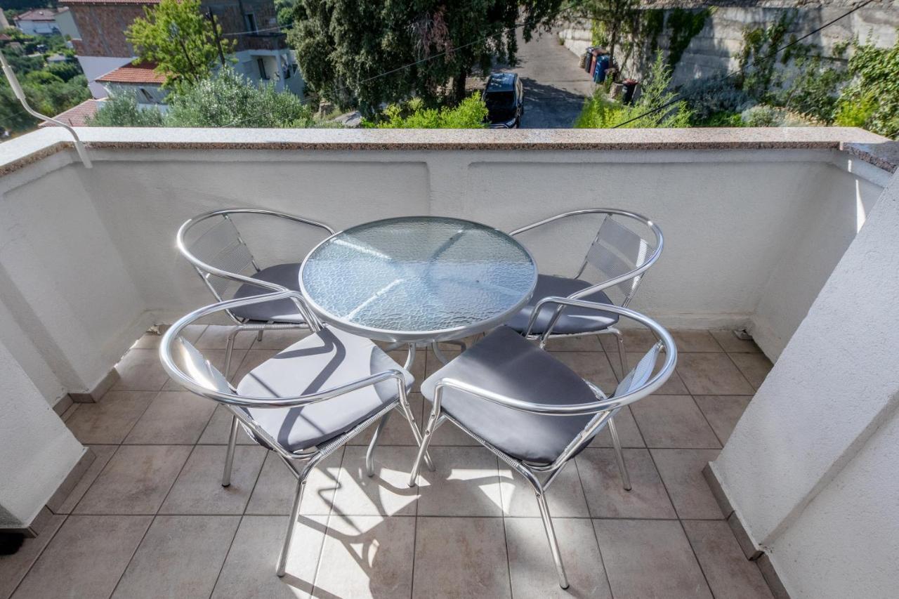 Apartments Padovan Banjol Luaran gambar
