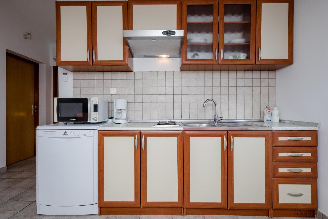Apartments Padovan Banjol Luaran gambar